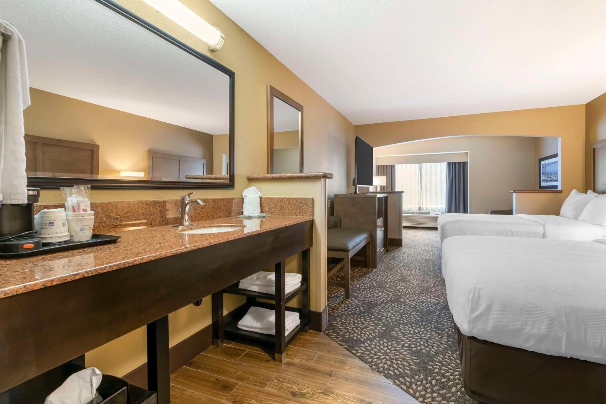 คอมฟอร์ต สวีตส์ โคลัมเบีย ริเวอร์ Hotel อัสตอเรีย ภายนอก รูปภาพ
