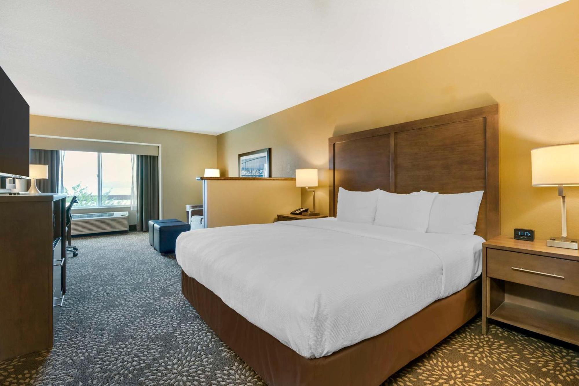 คอมฟอร์ต สวีตส์ โคลัมเบีย ริเวอร์ Hotel อัสตอเรีย ภายนอก รูปภาพ